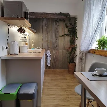 Strazacka 2 Апартаменты *